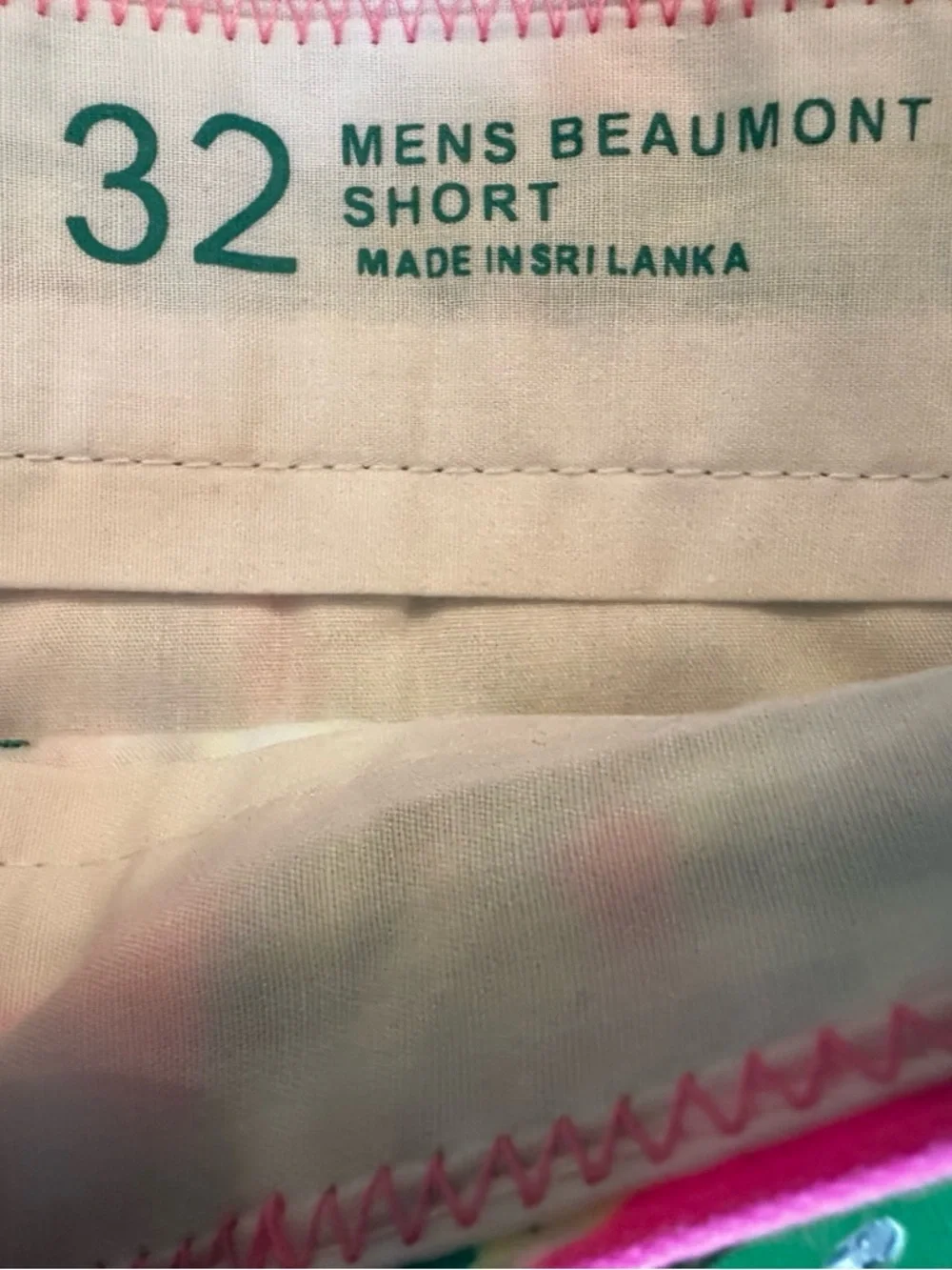 NWT Men's Lilly Pulitzer Guac and Roll men’s shorts size 32